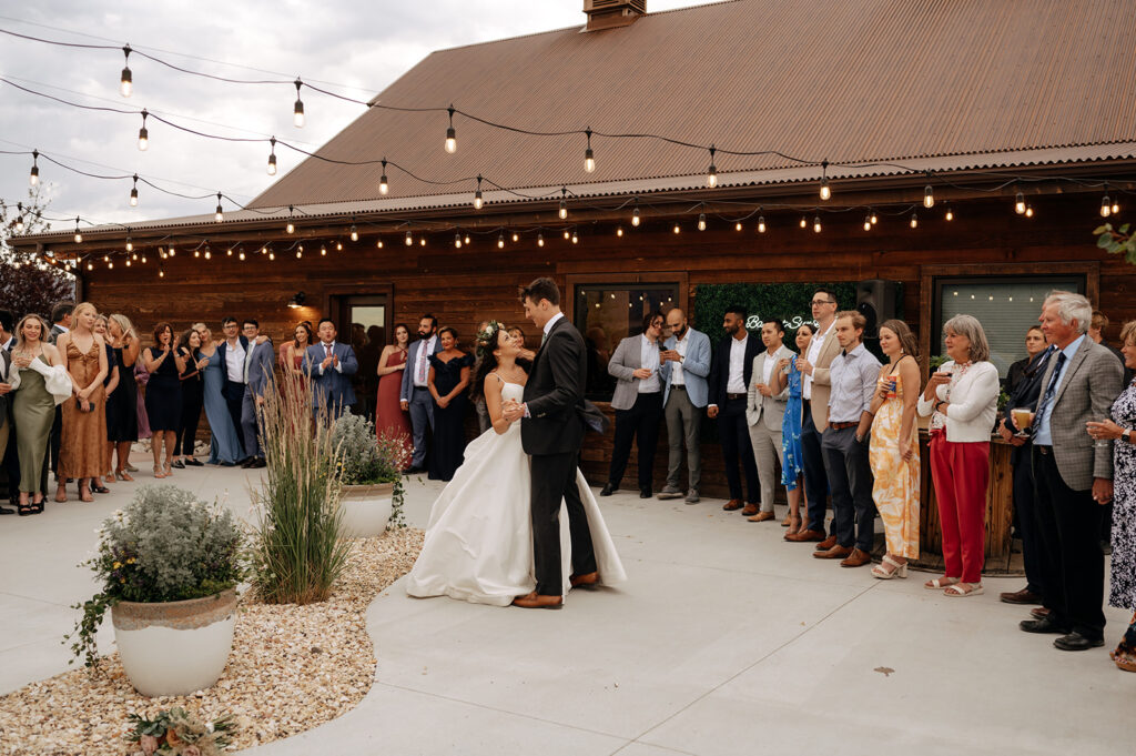 Colorado Wedding, Couple enjoying their first dance outside